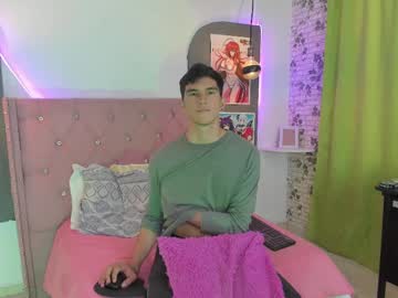 Naifummi Chaturbate stream image from March 26, 2025