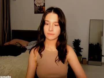 Ssash1mii Chaturbate stream image from March 26, 2025