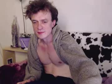 Suslikapolon Chaturbate stream image from March 26, 2025