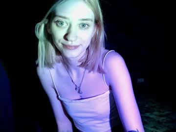 Kissforflirt Chaturbate stream image from March 27, 2025