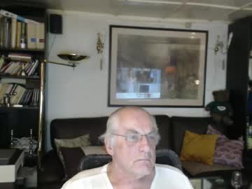 Philoumis2 Chaturbate stream image from March 27, 2025