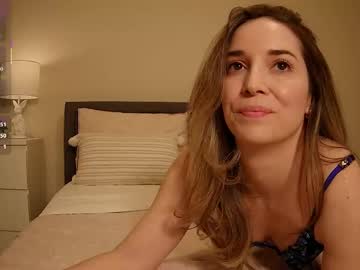 Emily_H3 Chaturbate stream image from March 27, 2025