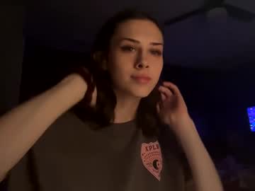 Halien696 Chaturbate stream image from March 27, 2025