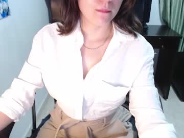 Mariana_Vera Chaturbate stream image from March 27, 2025