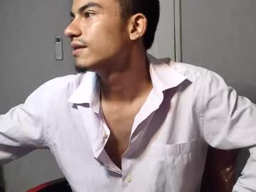 Alex_Johnsonn Chaturbate stream image from March 27, 2025