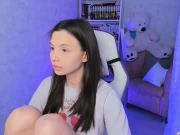 Estercollins Chaturbate stream image from March 27, 2025