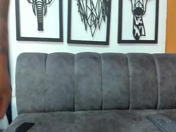 Lunay_19 Chaturbate stream image from March 27, 2025