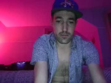 Readm20 Chaturbate stream image from March 27, 2025