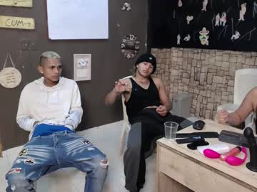 Room2025 Chaturbate stream image from March 27, 2025