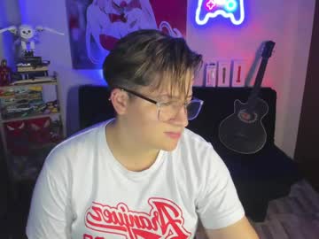 Alexxxmorris Chaturbate stream image from March 27, 2025