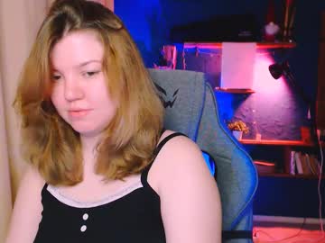 Violetteway Chaturbate stream image from March 27, 2025