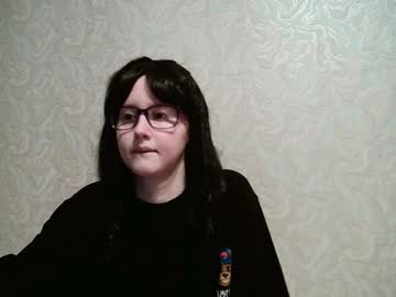 Kinkyxgrey Chaturbate stream image from March 27, 2025