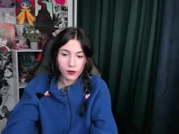 Bluberry_Bri Chaturbate stream image from March 27, 2025