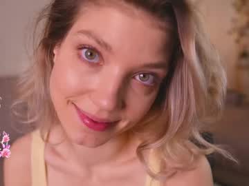 Ethalcilley Chaturbate stream image from March 27, 2025