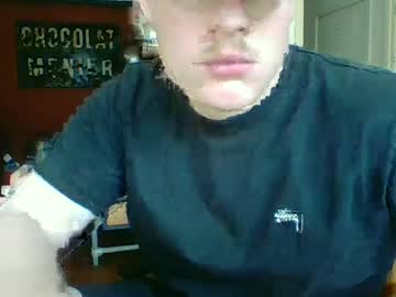 Lukiasmee Chaturbate stream image from March 27, 2025