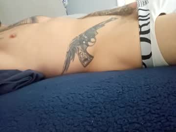 Gumbo060 Chaturbate stream image from March 27, 2025