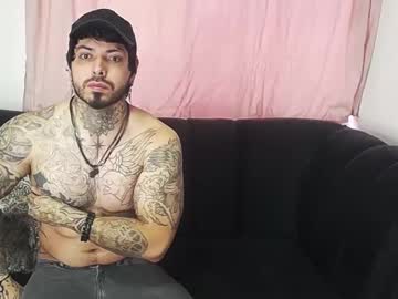 Crhis_Muller Chaturbate stream image from March 27, 2025