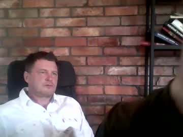 Lllukasssxxx Chaturbate stream image from March 27, 2025