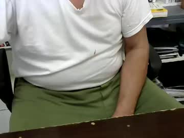 Pinheiro86 Chaturbate stream image from March 27, 2025