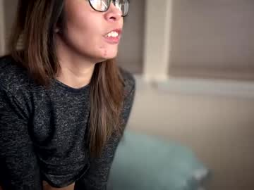 Ladykira00 Chaturbate stream image from March 27, 2025