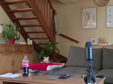 Crazy_Ted Chaturbate stream image from March 27, 2025