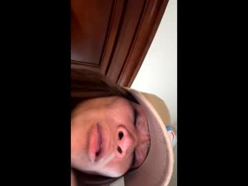 Aphealove Chaturbate stream image from March 27, 2025