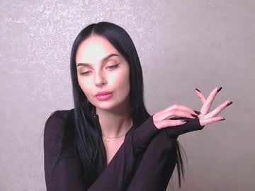 Nelly_Delice Chaturbate stream image from March 27, 2025