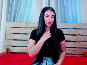 Vayolet_Oli Chaturbate stream image from March 27, 2025