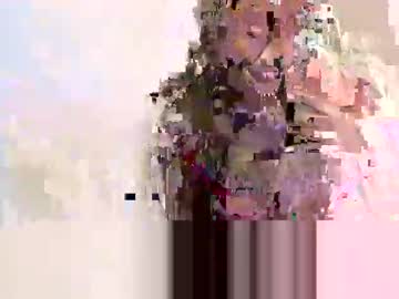 Abigail004 Chaturbate stream image from March 27, 2025