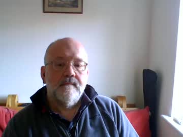 Biggusdickus45 Chaturbate stream image from March 27, 2025
