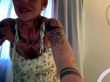 Filthyltlthing Chaturbate stream image from March 27, 2025