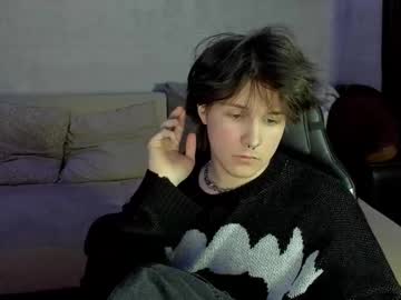 Miya_Chinen Chaturbate stream image from March 27, 2025