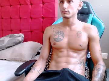Perseo_Troyano Chaturbate stream image from March 27, 2025