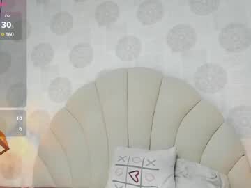 Siennarios Chaturbate stream image from March 27, 2025