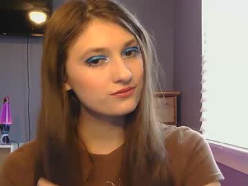 Dejarush Chaturbate stream image from March 27, 2025