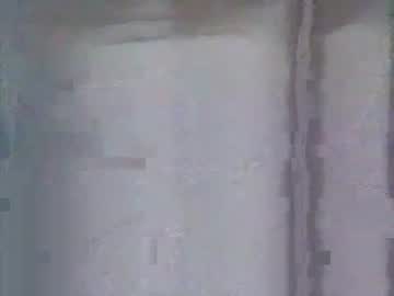 Italianslavexoxo Chaturbate stream image from March 27, 2025