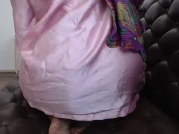 Lovely235 Chaturbate stream image from March 27, 2025