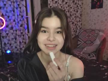Sladkoezka Chaturbate stream image from March 27, 2025