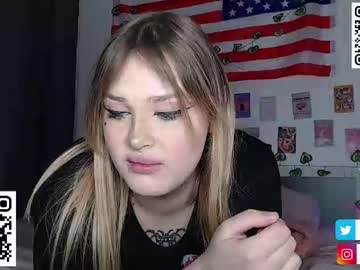 Krisi_Myrr Chaturbate stream image from March 27, 2025