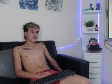 Nicolino_Vip Chaturbate stream image from March 27, 2025