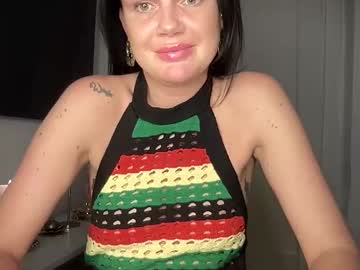 Viinlove Chaturbate stream image from March 27, 2025