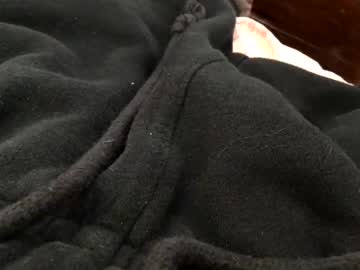 Curveshow Chaturbate stream image from March 27, 2025