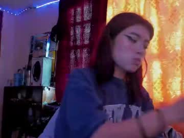 Giulietta_Edz Chaturbate stream image from March 27, 2025
