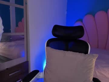 Alecatty Chaturbate stream image from March 27, 2025