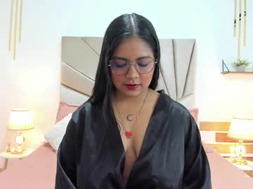 Isabellahadid11 Chaturbate stream image from March 27, 2025