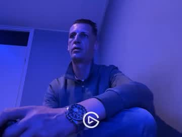 Maxbose666 Chaturbate stream image from March 27, 2025