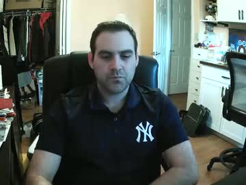 Sexfungames Chaturbate stream image from March 27, 2025