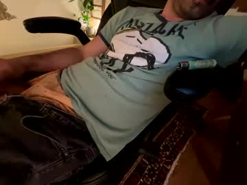 Yumiyumimirror Chaturbate stream image from March 27, 2025