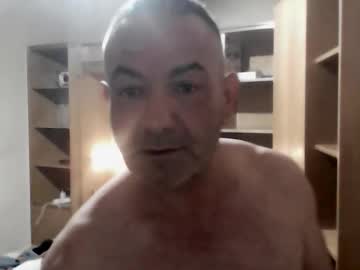 Gonzalobilbaogon Chaturbate stream image from March 28, 2025
