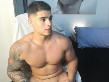 Nicolasmuscle Chaturbate stream image from March 28, 2025